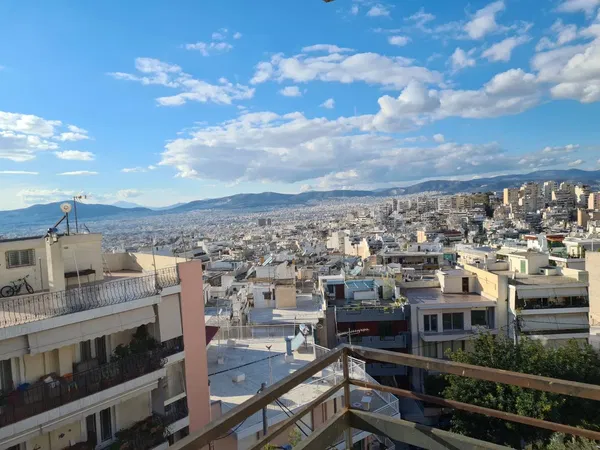 98 m² Two-Bedroom Renovated Apartment for Sale in Kypseli, Athens Center — photo 2