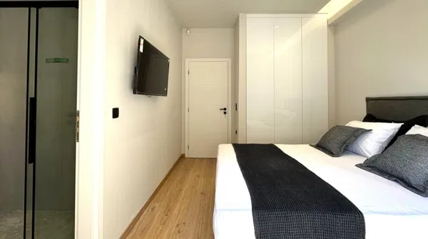 Renovated 62 m² Apartment with Two Bedrooms for Sale in Moschato, Athens Southern suburbs — photo 2