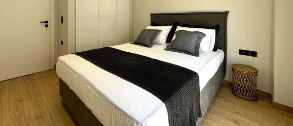 Two-Bedroom Renovated Apartment for Sale in Moschato, Athens Southern suburbs — photo 2