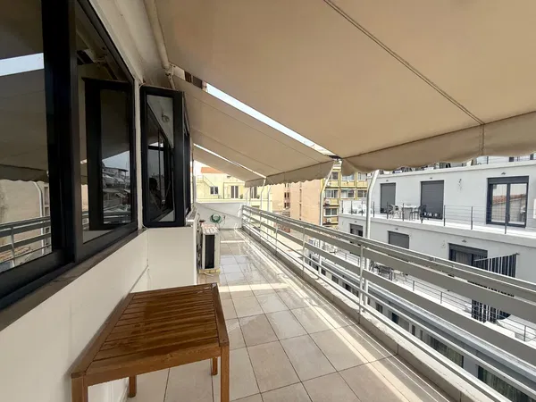 70 m² Renovated Two-Bedroom Apartment for Sale in Center Athens, Athens Center — photo 3