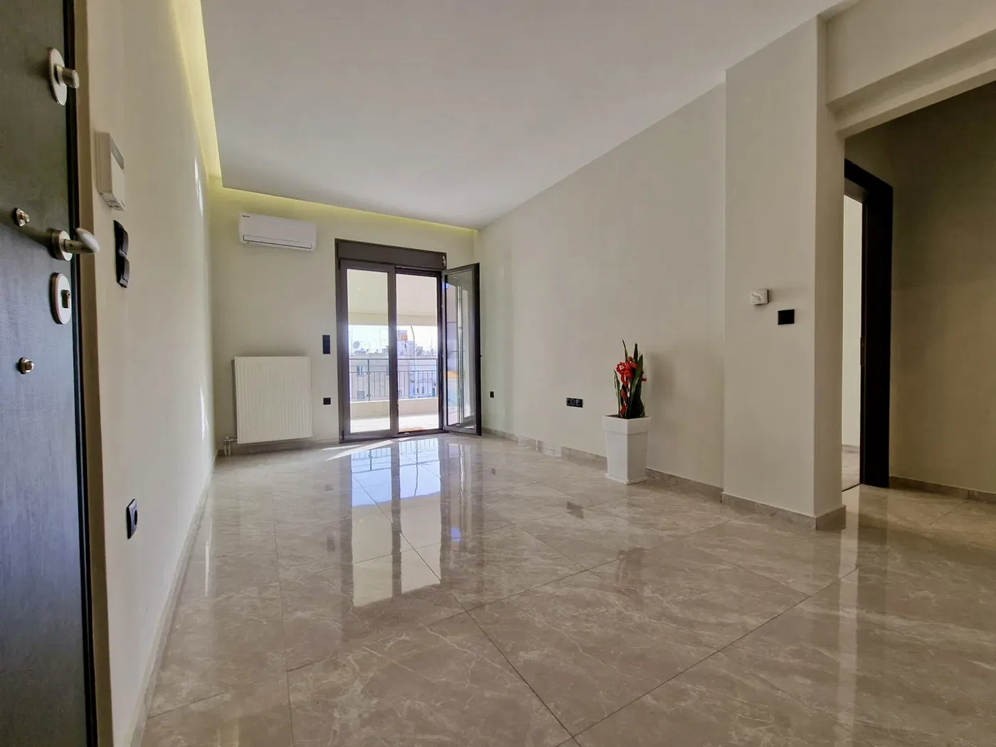 Renovated 70 m² Apartment with Two Bedrooms for Sale in Kypseli, Athens Center