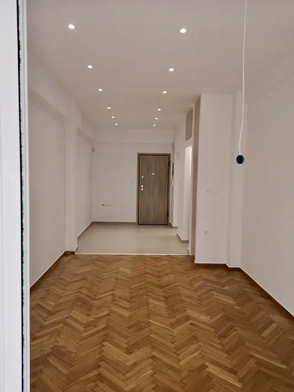 Renovated 53 m² Apartment with One Bedrooms for Sale in Liosia, Athens Western Suburbs — photo 4