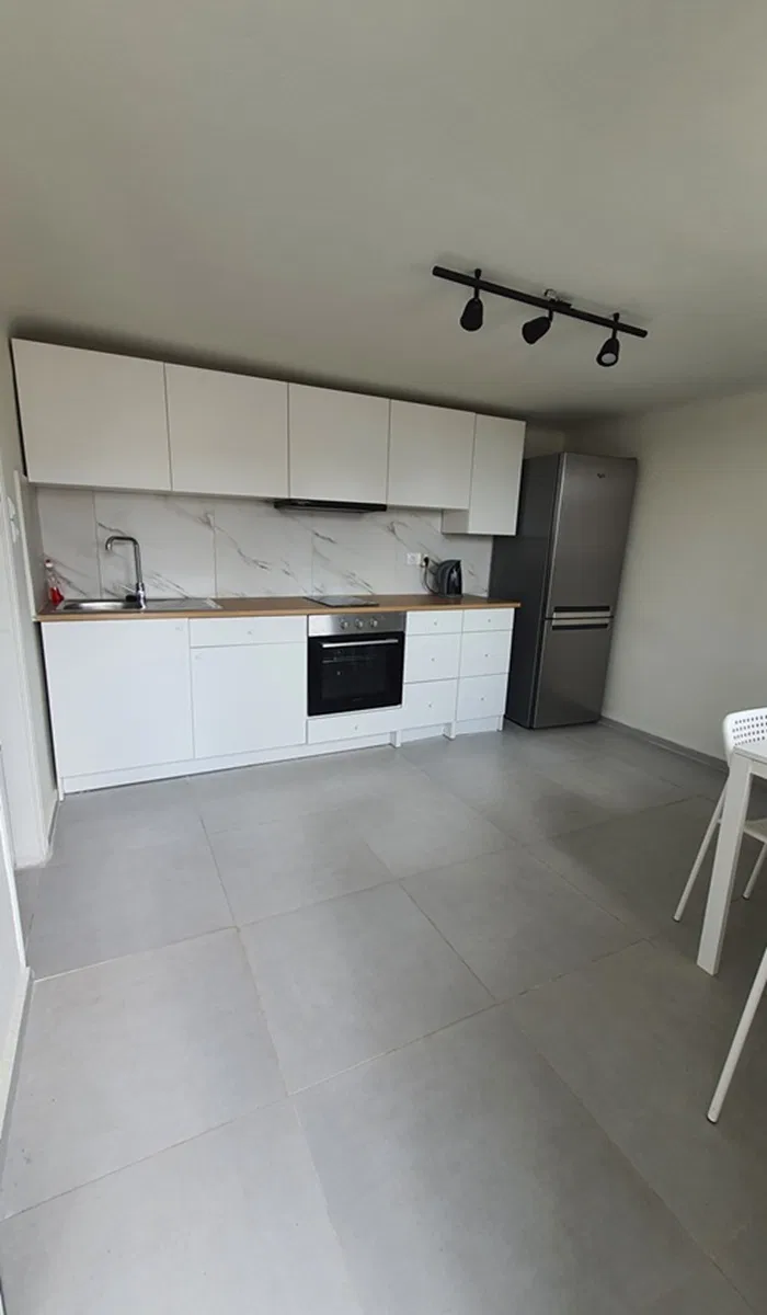 20 m² One-Bedroom Renovated Apartment for Sale in Gyzi - Pedion Areos, Athens Center