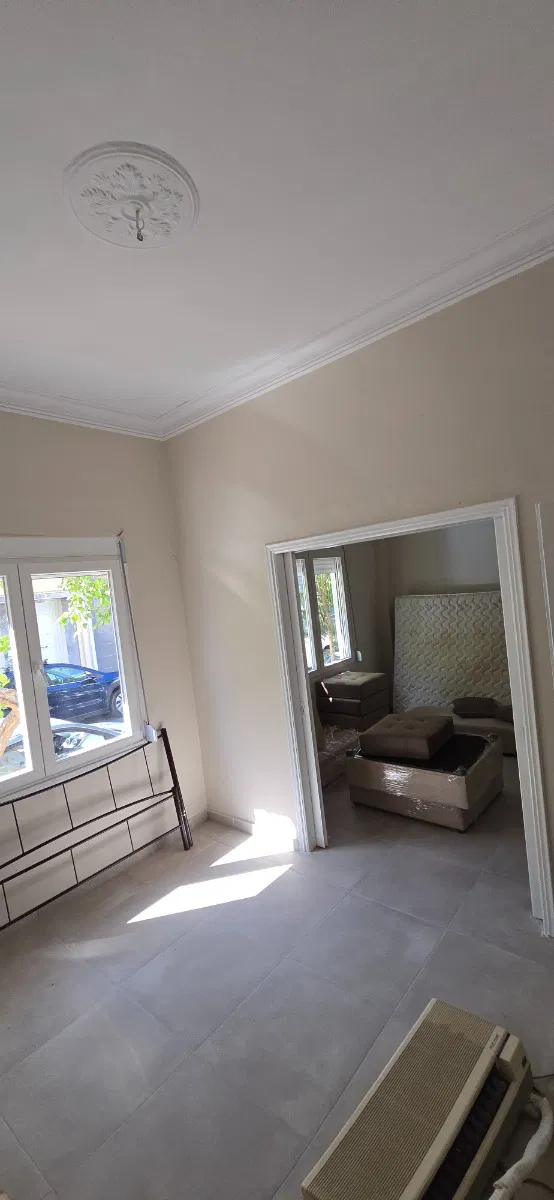 Renovated 49 m² Apartment with One Bedrooms for Sale in Piraeus, Piraeus Suburbs — photo 4