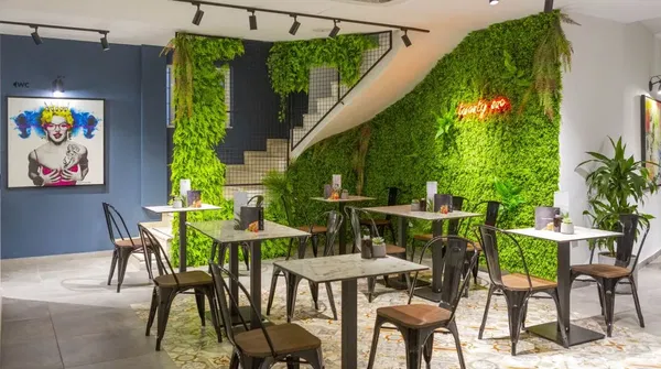 375 m² Renovated Business for Sale in Center Athens, Athens Center