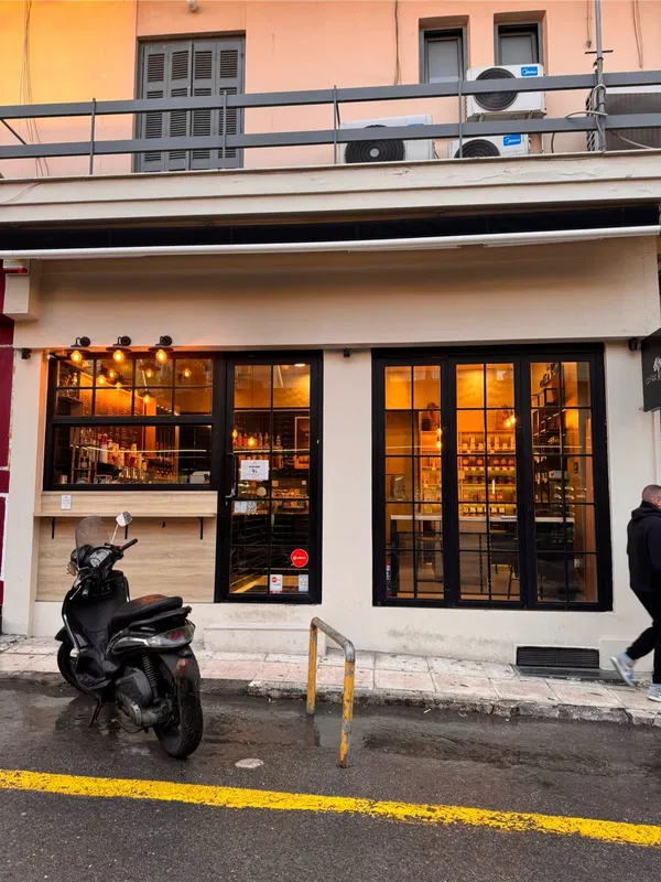 60 m² Business for Sale in Chalandri, Athens Northern suburbs — photo 4