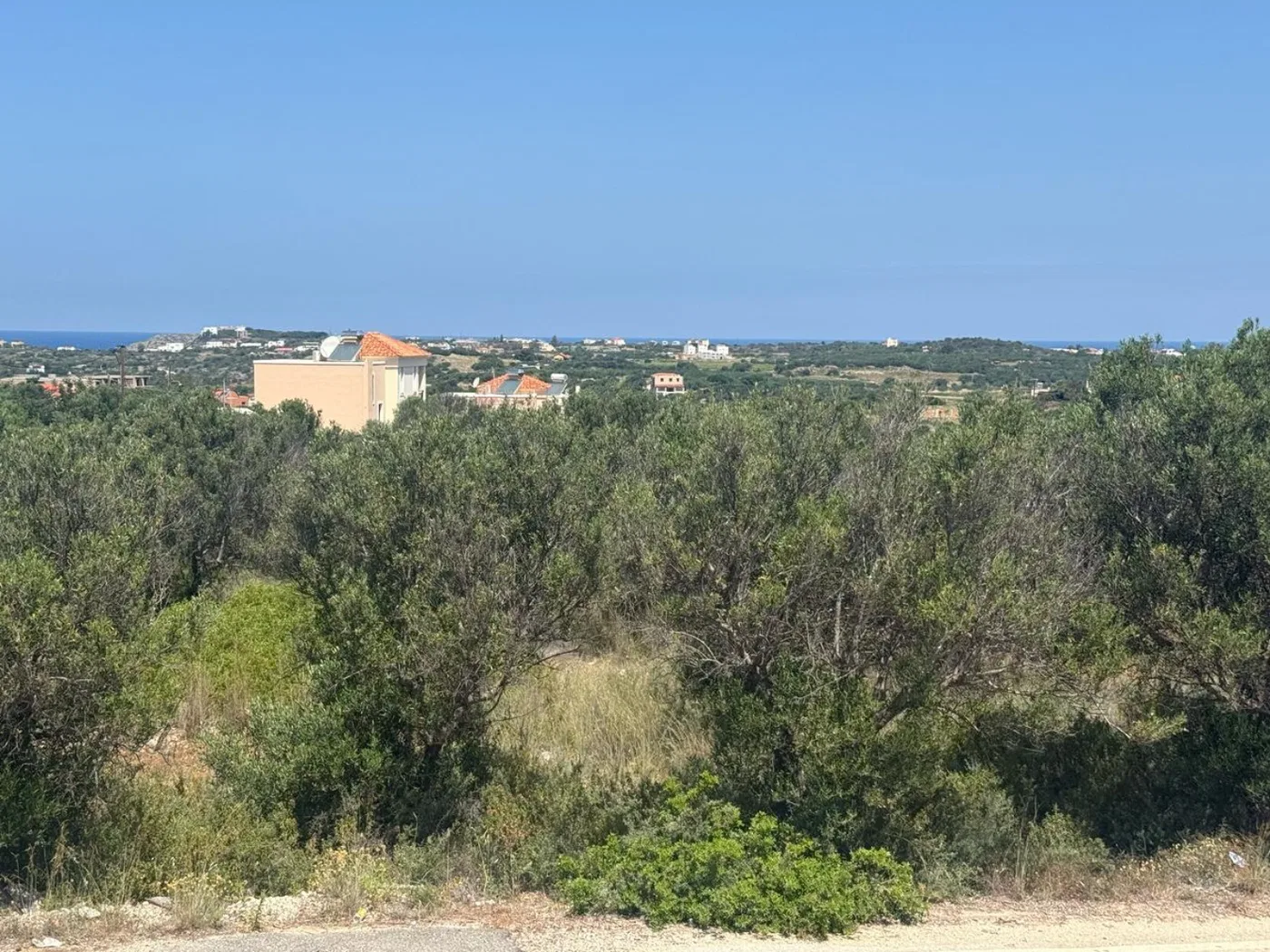 Sea-View 2,061 m² Plot of Land for Sale in Chorafakia, Akrotiri