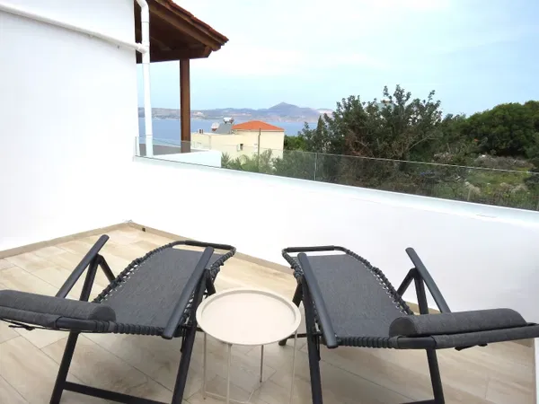 Sea View One-Bedroom Villa for Rent in Kokkino Chorio, Apokoronas