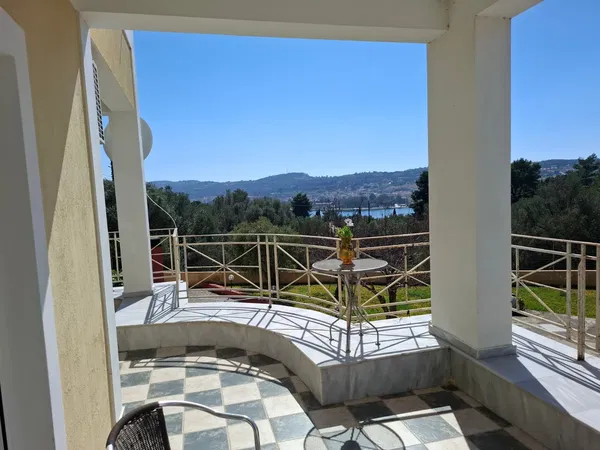 Sea View Eight-Bedroom Villa for Sale in Argostoli, Kefalonia — photo 5