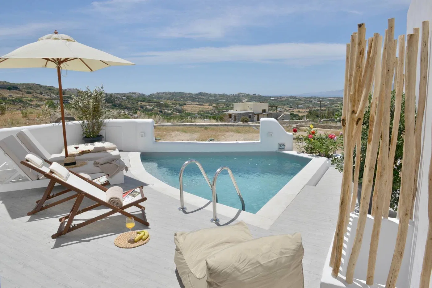 Nine-Bedroom Sea View Villa for Sale in Naxos, Cyclades