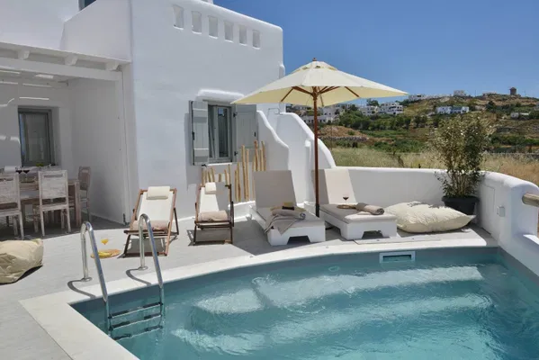 Nine-Bedroom Sea View Villa for Sale in Naxos, Cyclades — photo 5