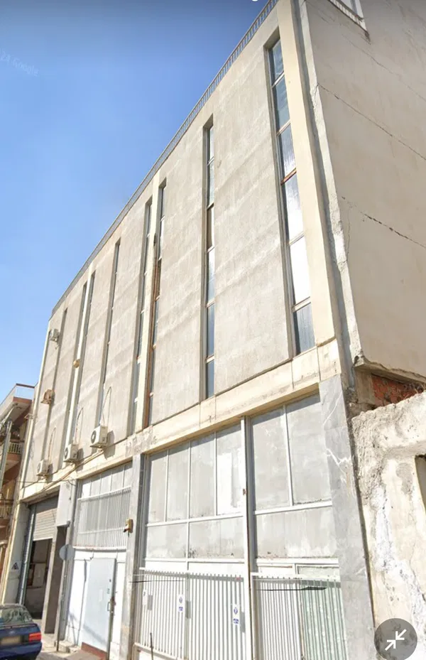 Building for Sale in Piraeus Kaminia, Piraeus — photo 3