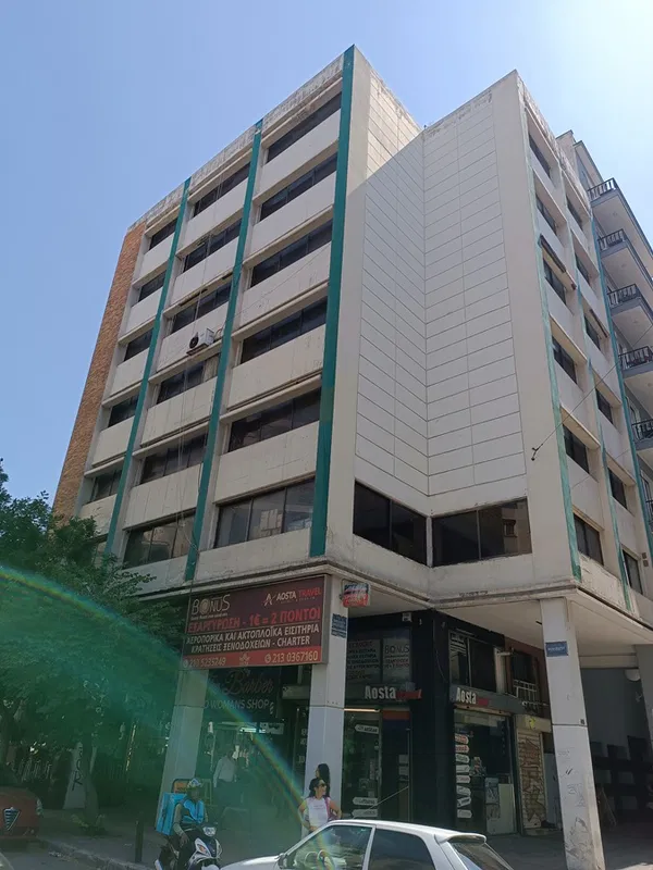Renovated Apartment for Sale in Omonoia, Athens Center — photo 2