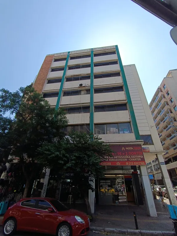 Renovated Apartment for Sale in Omonoia, Athens Center — photo 4