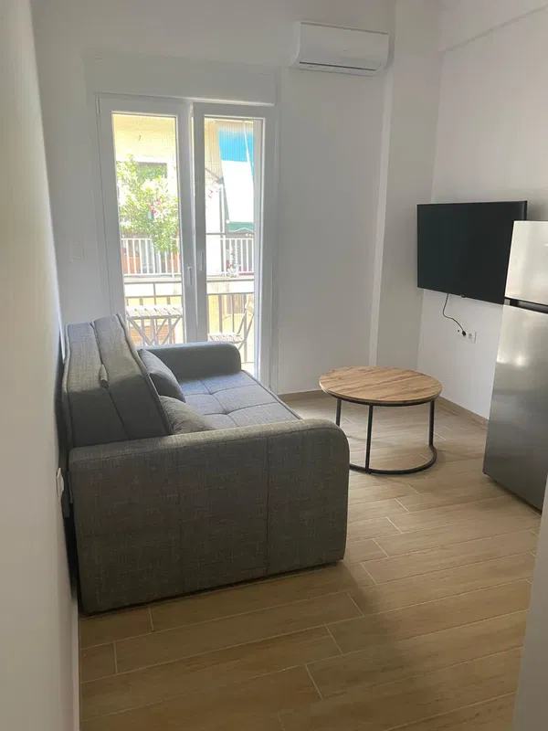 Renovated 33 m² Apartment with One Bedrooms for Sale in Zografou, Athens Center