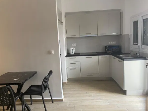53 m² Renovated Two-Bedroom Apartment for Sale in Zografou, Athens Center — photo 5