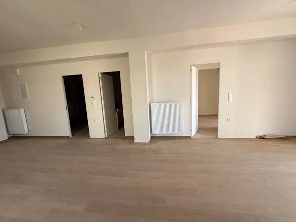 76 m² Renovated Two-Bedroom Apartment for Sale in Glyfada, Athens Southern suburbs — photo 4