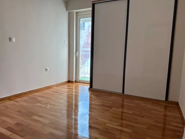 Renovated 70 m² Apartment with Two Bedrooms for Sale in Dafni, Athens Southern suburbs — photo 5