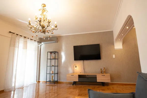 140 m² Renovated Three-Bedroom Apartment for Sale in Kallithea, Athens Southern suburbs — photo 5