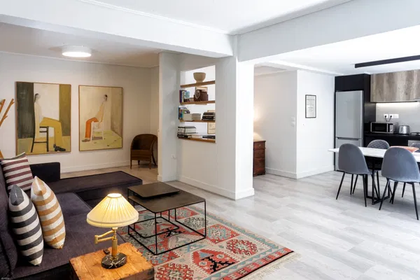 Renovated 107 m² Apartment with Two Bedrooms for Sale in Athens Historical Center, Athens Center — photo 4