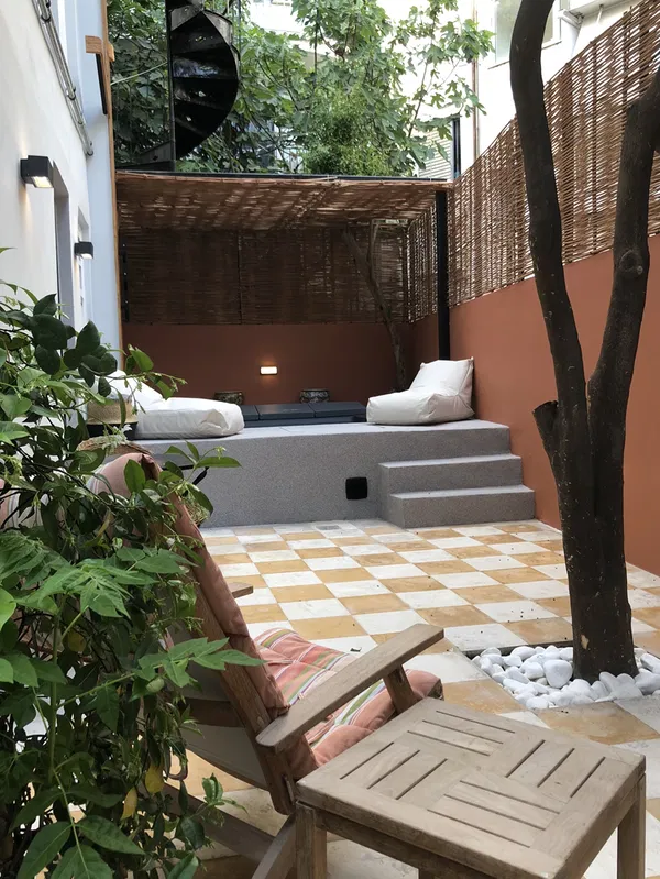 Renovated 107 m² Apartment with Two Bedrooms for Sale in Athens Historical Center, Athens Center — photo 2
