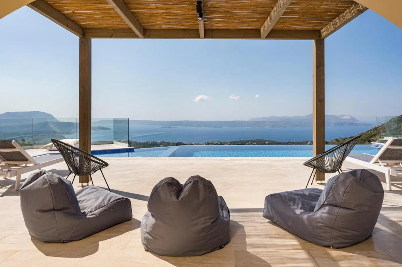 Sea View 195 m² Villa with Three Bedrooms for Sale in Drapanos, Apokoronas