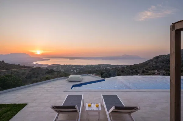 Sea View 195 m² Villa with Three Bedrooms for Sale in Drapanos, Apokoronas — photo 2