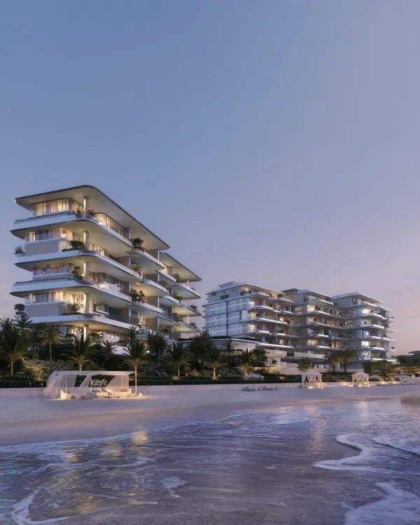 646 m² Four-Bedroom Sea-View Apartment for Sale in Dubai, UAE — photo 2