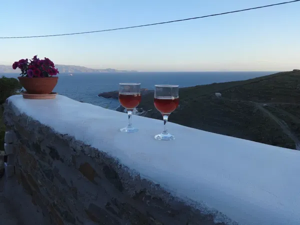 Sea View 368 m² Villa with Five Bedrooms for Sale in Kythnos, Cyclades — photo 2
