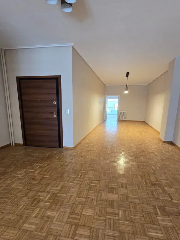 Renovated 103 m² Apartment with Three Bedrooms for Sale in Vyronas, Athens Eastern Suburbs