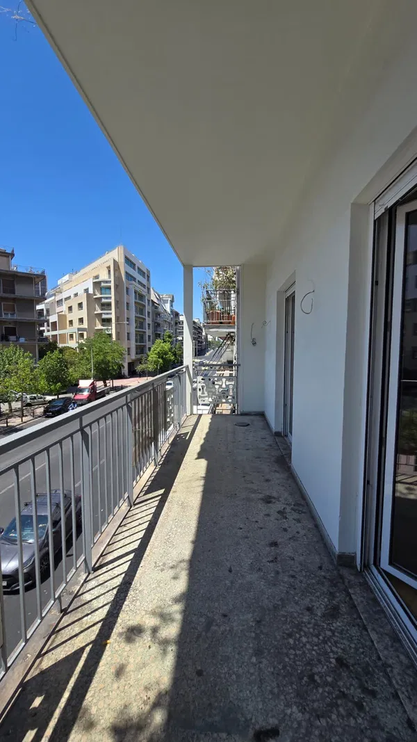 120 m² Renovated Three-Bedroom Apartment for Sale in Ampelokipoi, Athens Center — photo 3