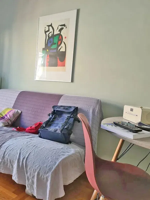 50 m² One-Bedroom Apartment for Sale in Poligono - Tourkovounia, Athens Center — photo 3