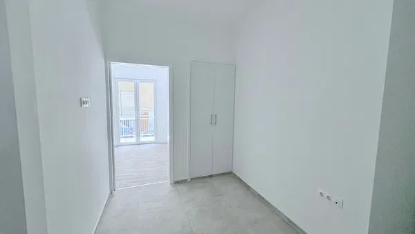 53 m² Apartment with Two Bedrooms for Sale in Center Athens, Athens Center — photo 2