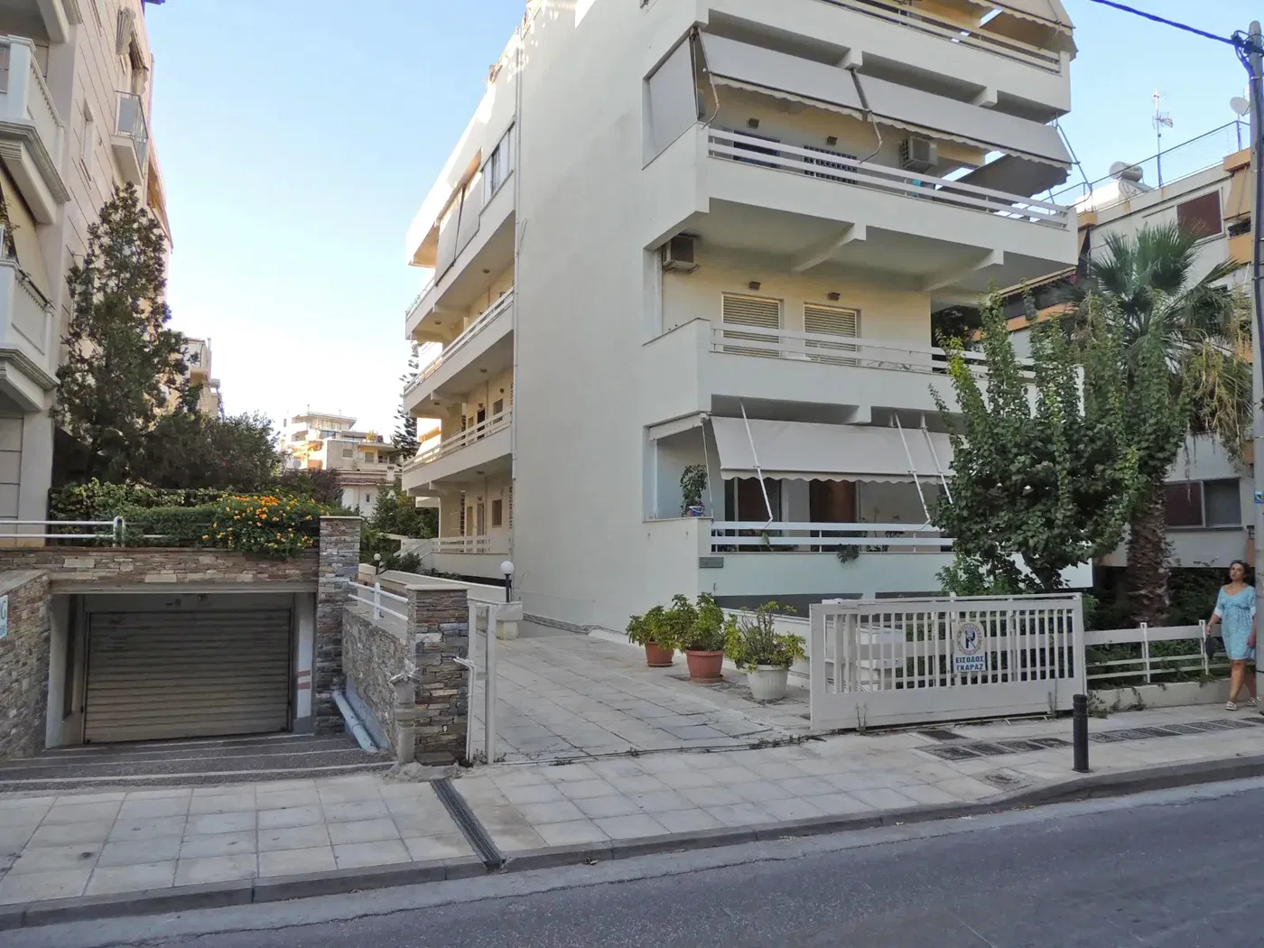 50 m² Apartment with One Bedrooms for Sale in Vari - Varkiza, Athens Southern suburbs