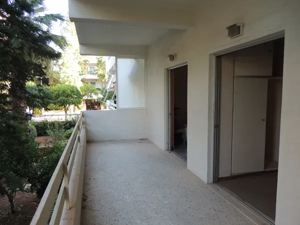 50 m² Apartment with One Bedrooms for Sale in Vari - Varkiza, Athens Southern suburbs — photo 2