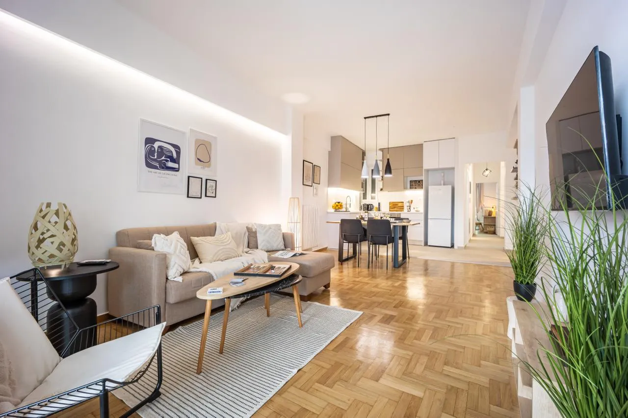 82 m² Two-Bedroom Apartment for Sale in Patisia, Athens Center