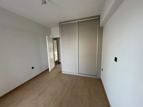 Seafront 103 m² Apartment with Three Bedrooms for Sale in Alimos, Athens Southern suburbs — photo 4