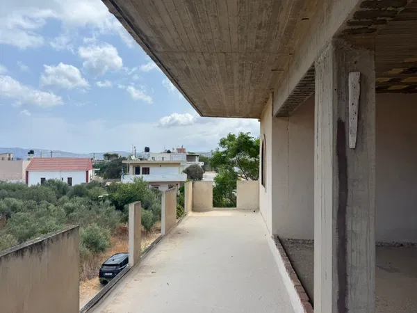 Sea-View Two-Bedroom Apartment for Sale in Kasteli Kissamos, Platanias — photo 3