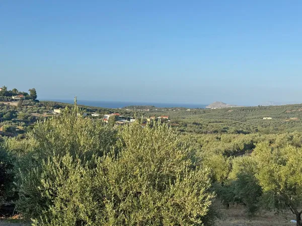 Sea-View 2,500 m² Plot of Land for Sale in Xamoudochori, Platanias — photo 2