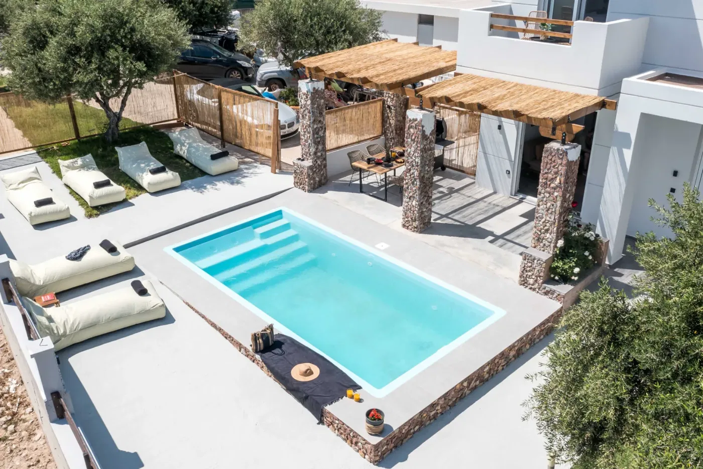 120 m² Villa with Three Bedrooms for Rent in Rhodes, Dodecanese Islands