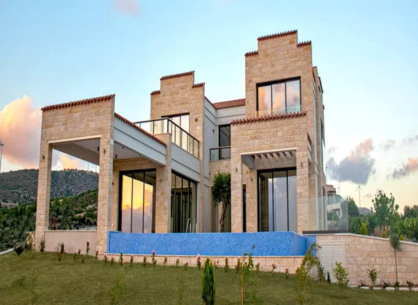 263 m² Villa with Three Bedrooms for Sale in Paphos, Cyprus — photo 5