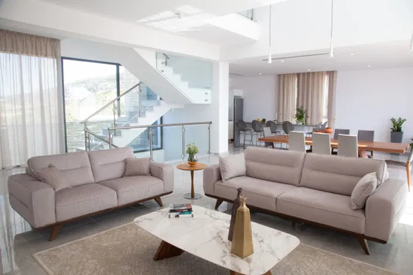 196 m² Three-Bedroom Villa for Sale in Paphos, Cyprus — photo 2