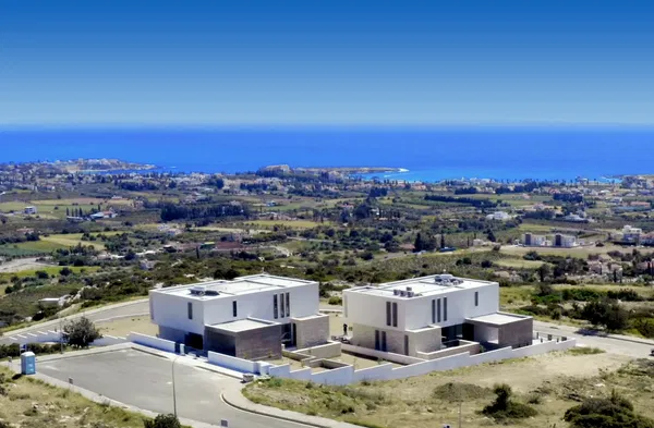 244 m² Four-Bedroom Villa for Sale in Paphos, Cyprus