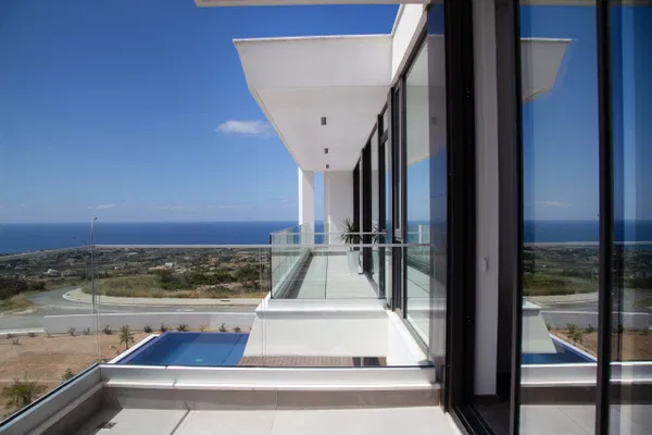 Three-Bedroom Villa for Sale in Paphos, Cyprus — photo 4