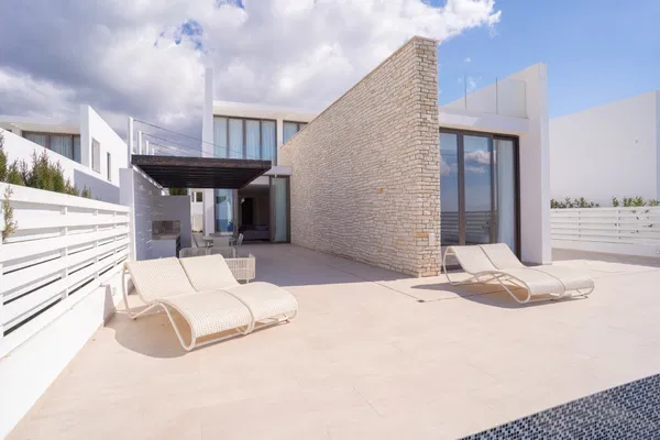 Five-Bedroom Villa for Sale in Paphos, Cyprus — photo 3