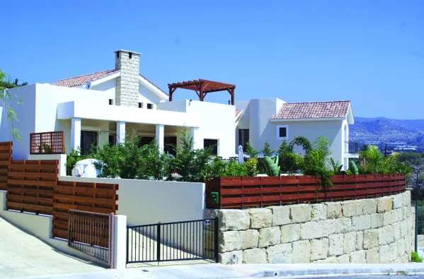 157 m² Villa with Three Bedrooms for Sale in Limassol, Cyprus