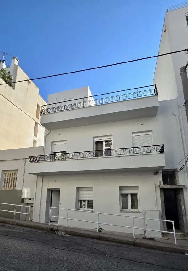 Building for Sale in Gyzi - Pedion Areos, Athens Center