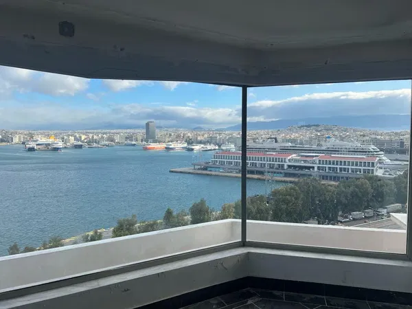 Newly Built 126 m² Apartment with Three Bedrooms for Sale in Piraeus