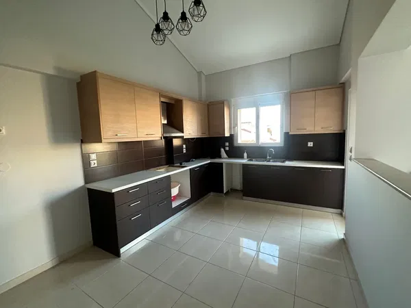 150 m² Four-Bedroom Apartment for Sale in Marousi, Athens Northern suburbs — photo 5
