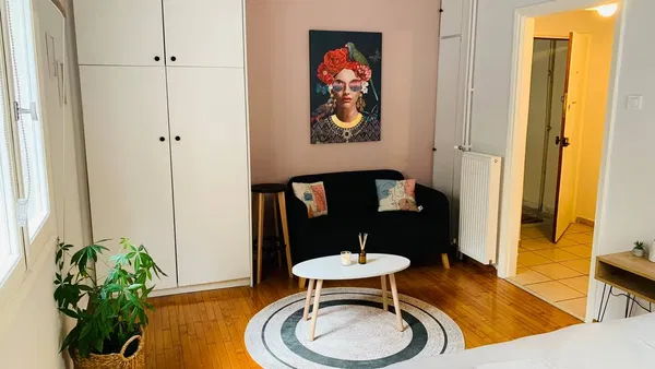 28 m² Apartment for Sale in Center Athens, Athens Center
